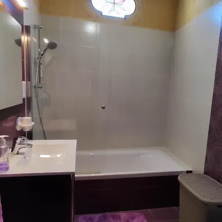 With Swimming Pool - Il-wenniessa 4* Qala