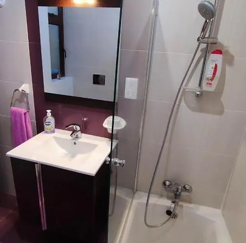 With Swimming Pool - Il-wenniessa Bed & Breakfast Qala