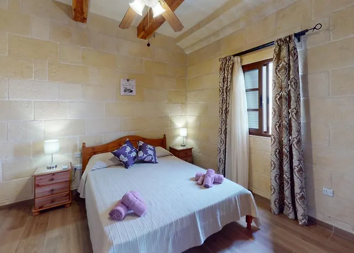 Oda ve Kahvaltı With Swimming Pool - Il-wenniessa 4*